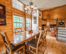 United States Missouri Branson vacation rental compare prices direct by owner 2484389