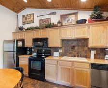 United States Missouri Branson vacation rental compare prices direct by owner 2484345