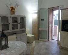 Italy Puglia Tricase Porto vacation rental compare prices direct by owner 3976661