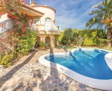 Spain Galicia Orihuela Costa vacation rental compare prices direct by owner 34887590