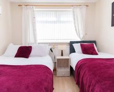 United Kingdom West Yorkshire Leeds vacation rental compare prices direct by owner 29104387