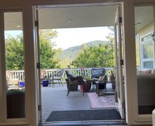 United States Oregon Grants Pass vacation rental compare prices direct by owner 33279984