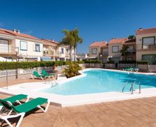 Spain Galicia Maspalomas vacation rental compare prices direct by owner 34885140