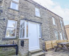 United Kingdom North York Moors & Coast Keighley vacation rental compare prices direct by owner 34928167