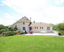 France PAU PAYS BEARN L'HOPITAL-D'ORION vacation rental compare prices direct by owner 33457064