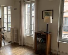 France Yvelines Montfort-l'Amaury vacation rental compare prices direct by owner 34776594