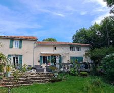 France Ile-de-France Cours vacation rental compare prices direct by owner 34888966