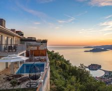 Montenegro  Sveti Stefan vacation rental compare prices direct by owner 33037930