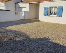 France Provence-Alpes-Côte d'Azur Longeville sur mer vacation rental compare prices direct by owner 34795132