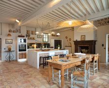 France Vaucluse Pernes-les-Fontaines vacation rental compare prices direct by owner 27649136