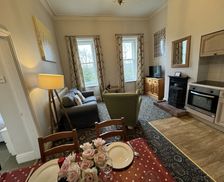 United Kingdom Derbyshire Buxton vacation rental compare prices direct by owner 34949013