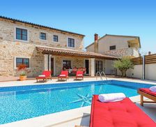 Croatia  Valtura vacation rental compare prices direct by owner 6463647