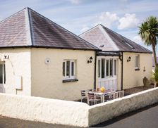 United Kingdom Pembrokeshire Pembroke vacation rental compare prices direct by owner 34951382