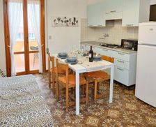 Italy Veneto Rosolina Mare vacation rental compare prices direct by owner 28707542