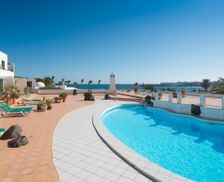 Spain  Costa Teguise vacation rental compare prices direct by owner 33582000