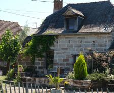 France Corrèze Saint-Bonnet-la-Rivière vacation rental compare prices direct by owner 34772493