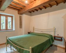 Italy  FABBRICHE DI VERGEMOLI vacation rental compare prices direct by owner 33566795