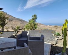 Spain Las Palmas Pajara vacation rental compare prices direct by owner 34943110