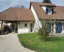 France Haut-Rhin Eschentzwiller vacation rental compare prices direct by owner 34771649