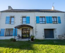 France Morbihan Saint-Nolff vacation rental compare prices direct by owner 33507820