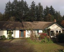 Canada British Columbia Salt Spring Island vacation rental compare prices direct by owner 34873777