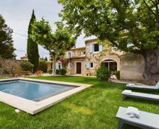 France  Mouriès vacation rental compare prices direct by owner 33451146