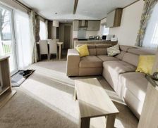 United Kingdom South Cerney Hoburne Holiday Park vacation rental compare prices direct by owner 25468337