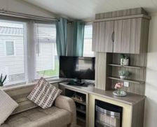 United Kingdom Wales Towyn vacation rental compare prices direct by owner 34962549