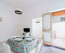 Italy  Torre Mozza vacation rental compare prices direct by owner 33512621