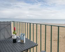 United Kingdom Pembrokeshire Tenby vacation rental compare prices direct by owner 34836139