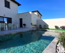 France Gard Sernhac vacation rental compare prices direct by owner 29044061