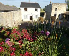 France Vienne Saint-Léger-de-Montbrillais vacation rental compare prices direct by owner 34798246