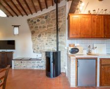 Italy Provincia di Pisa Montecastelli Pisano vacation rental compare prices direct by owner 34787271