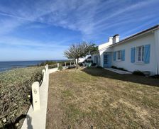 France  Noirmoutier-en-l'Île vacation rental compare prices direct by owner 33451500