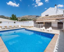 Spain Galicia Priego De Cordoba vacation rental compare prices direct by owner 34880538