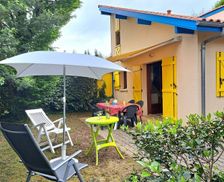 France  ST JULIEN EN BORN vacation rental compare prices direct by owner 33460364