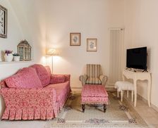 Italy  Empoli vacation rental compare prices direct by owner 34903258