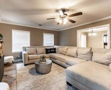 United States Texas Lubbock vacation rental compare prices direct by owner 23683296