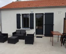 France Vendée Commequiers vacation rental compare prices direct by owner 34795418