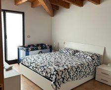 Italy Provincia di Bergamo Canonica d'Adda vacation rental compare prices direct by owner 34942414