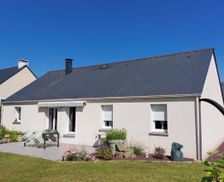 France Côtes-d'Armor Lannion vacation rental compare prices direct by owner 36081968