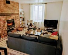 France Oise Lachapelle-Sous-Gerberoy vacation rental compare prices direct by owner 36168602