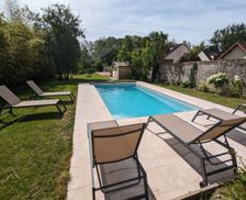 France  Aulnay-la-Rivière vacation rental compare prices direct by owner 36091328