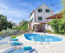 Croatia  Sumartin vacation rental compare prices direct by owner 11317903