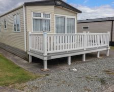 United Kingdom Cumbria & The Lake District Morecambe vacation rental compare prices direct by owner 34955931