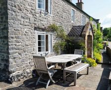 United Kingdom England Brushfield vacation rental compare prices direct by owner 36186448