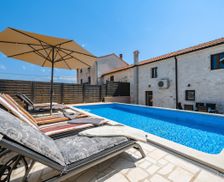 Croatia  Cerjani vacation rental compare prices direct by owner 36129910