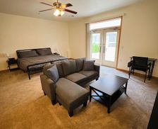 United States Wisconsin Oregon vacation rental compare prices direct by owner 36043009