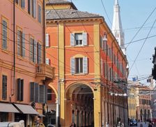 Italy Provincia di Modena Modena vacation rental compare prices direct by owner 36205084