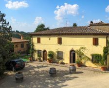 Italy  San Gimignano vacation rental compare prices direct by owner 36216134